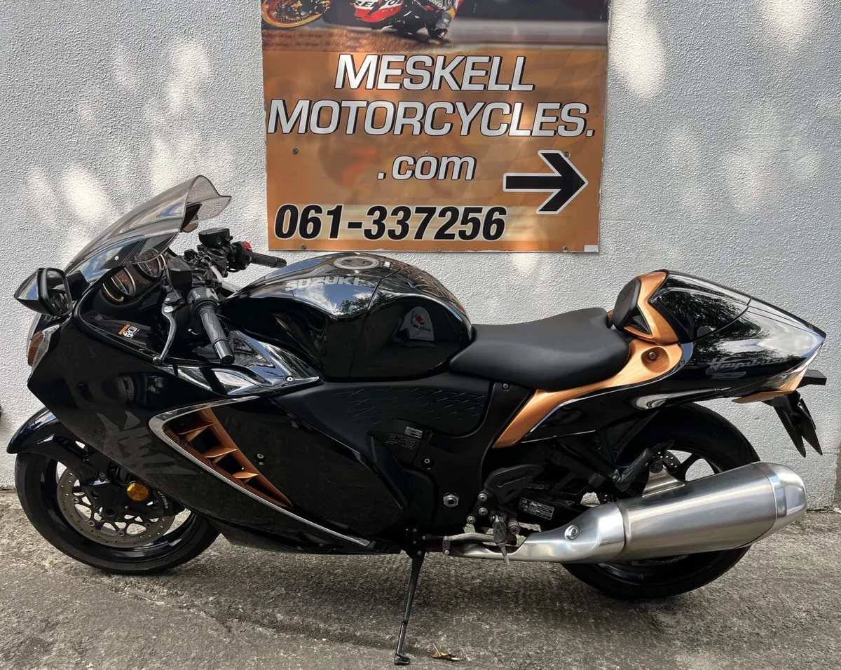 2022 Suzuki Hayabusa @ Meskells - Image 3