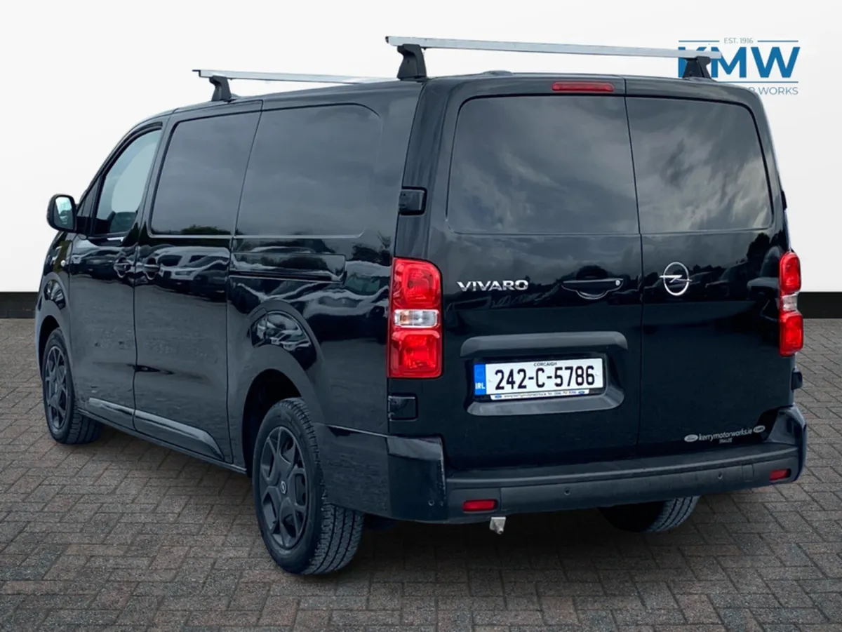 Opel Vivaro L2H1 Sportive..NO VAT - Image 3