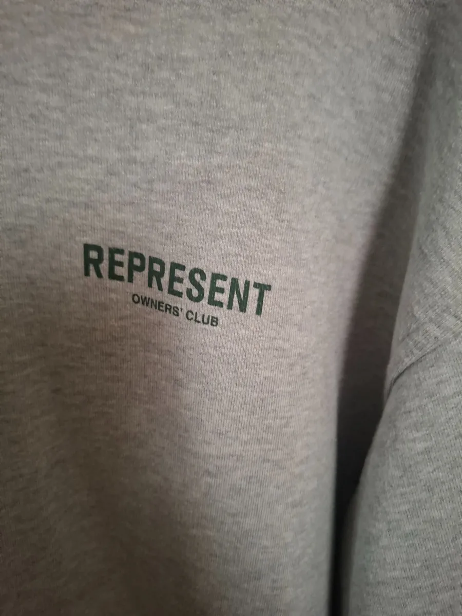 Represent Hoodie - Image 2