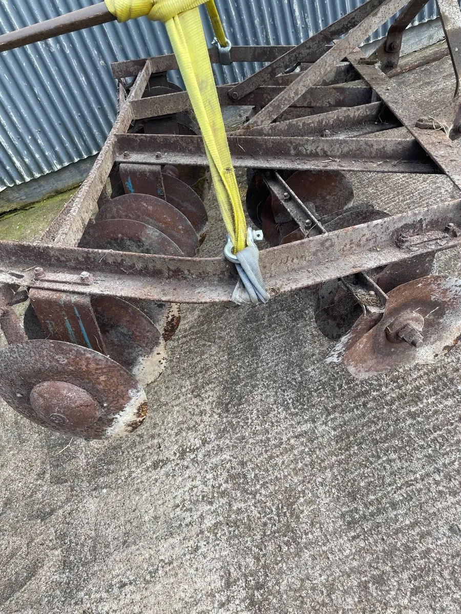 Disc harrow - Image 1