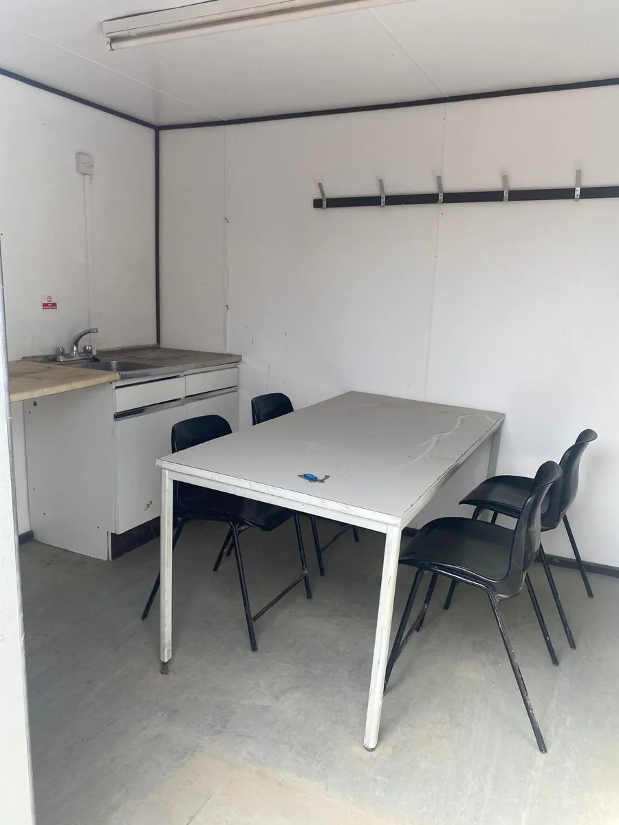 24ft x 9ft Antil Vandal Unit - Image 3