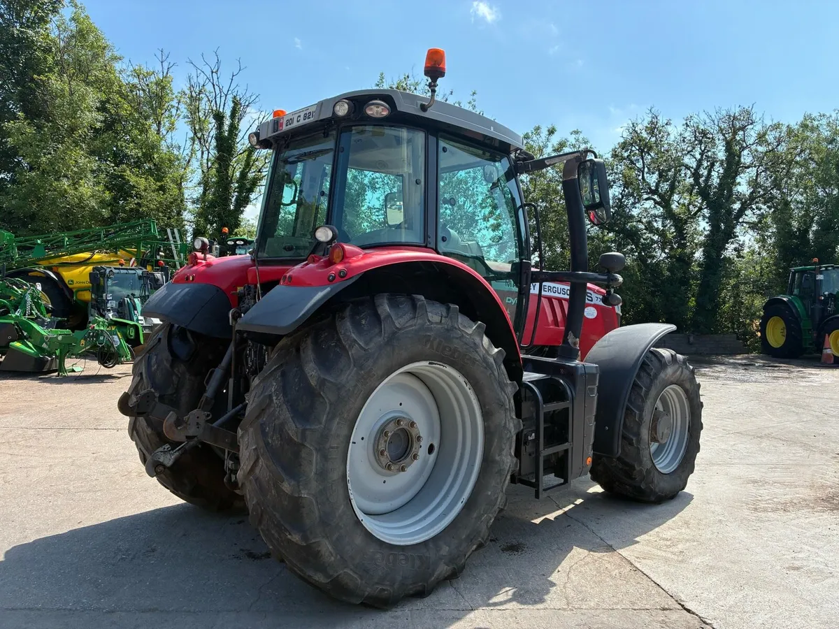 Massey 7718 - Image 4