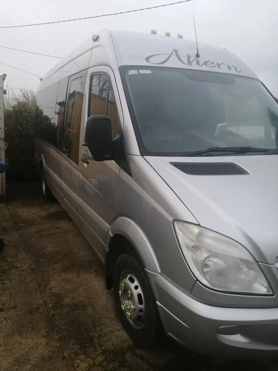 Mercedes Sprinter Mini Bus - Image 4