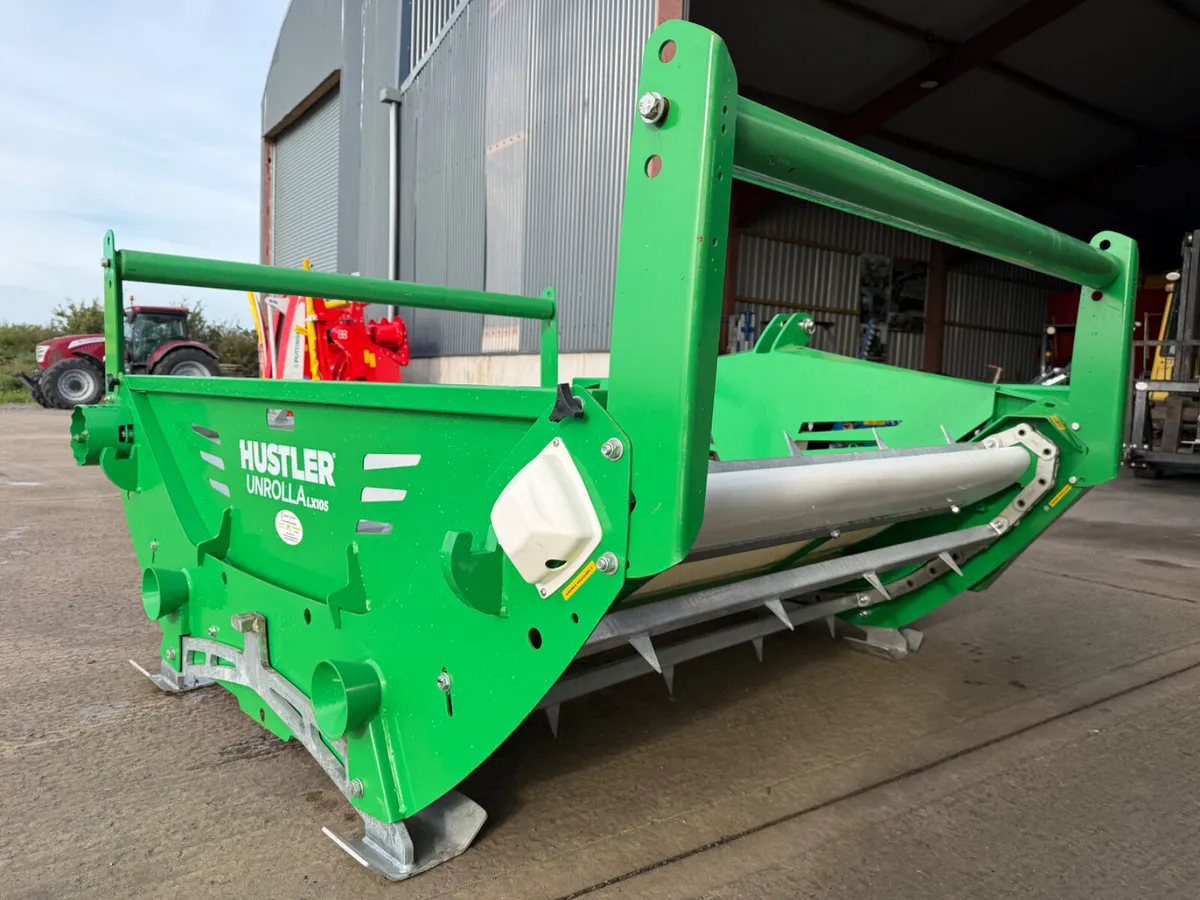 Hustler LX105 Unrolla Bale Feeder **NO VAT! ** - Image 3