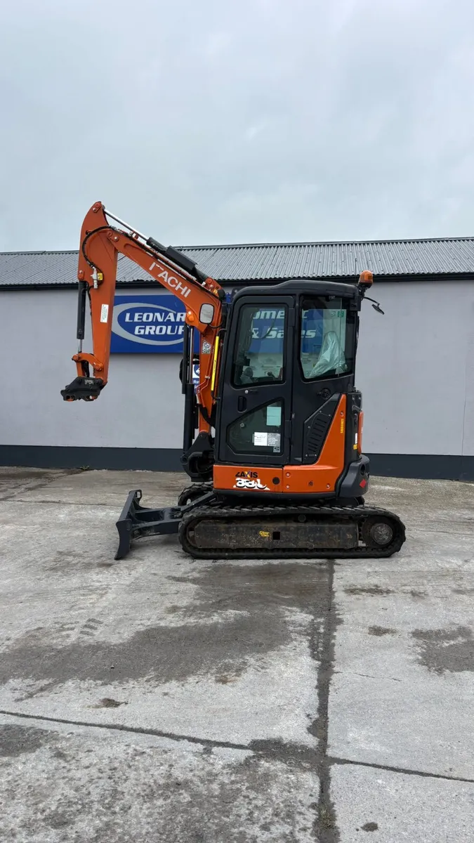 Hitachi Zaxis 33U ** Choice 2 ** - Image 2