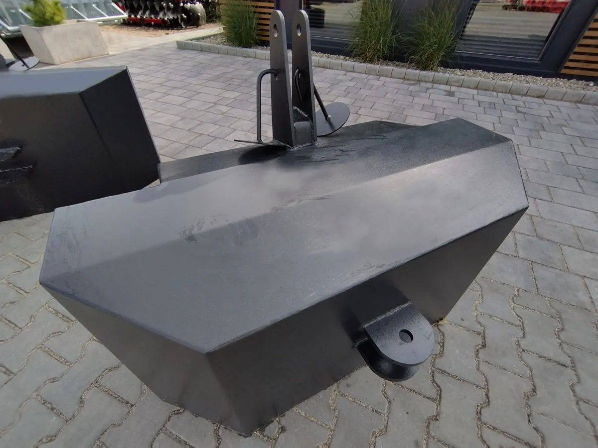 NEW | Bumper Tractor Weight Block 200-2000 KG - Image 2