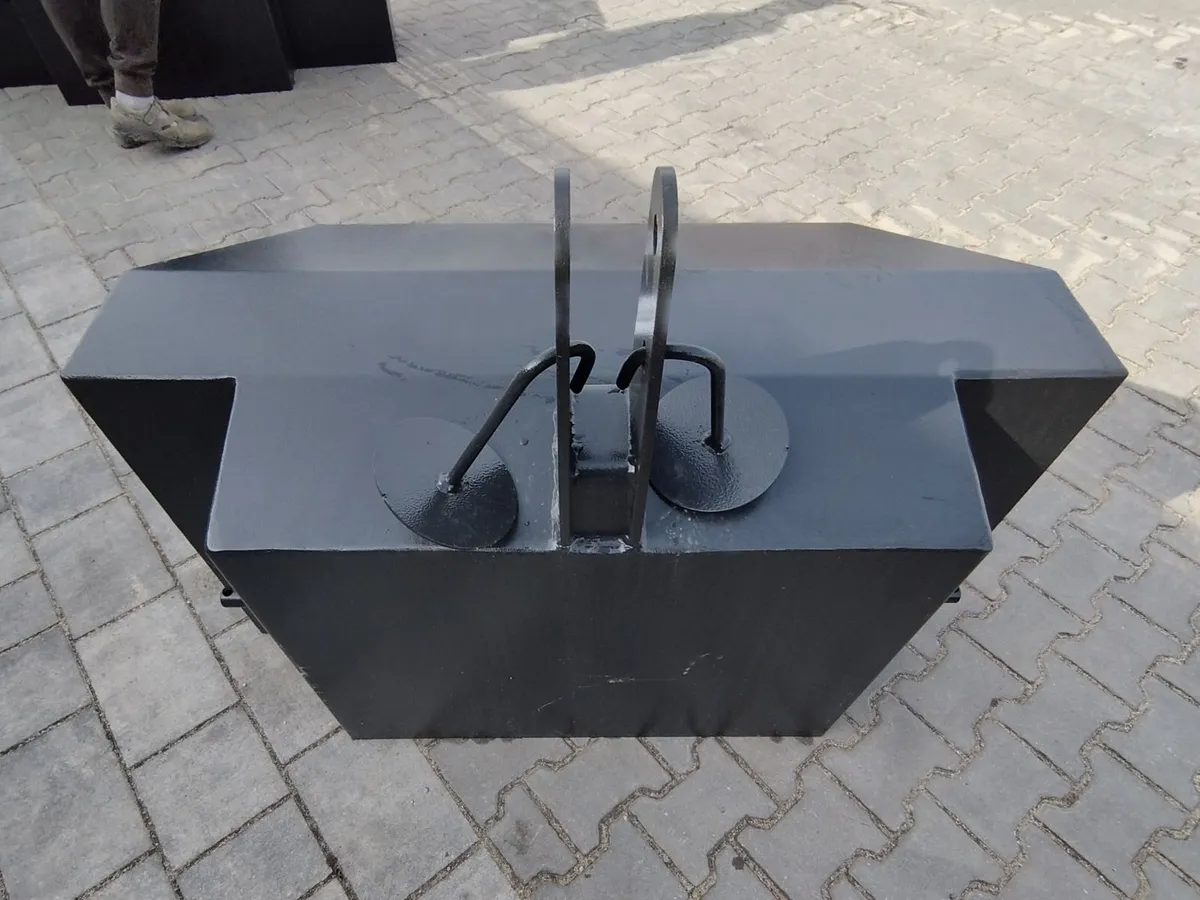 NEW | Bumper Tractor Weight Block 200-2000 KG - Image 3
