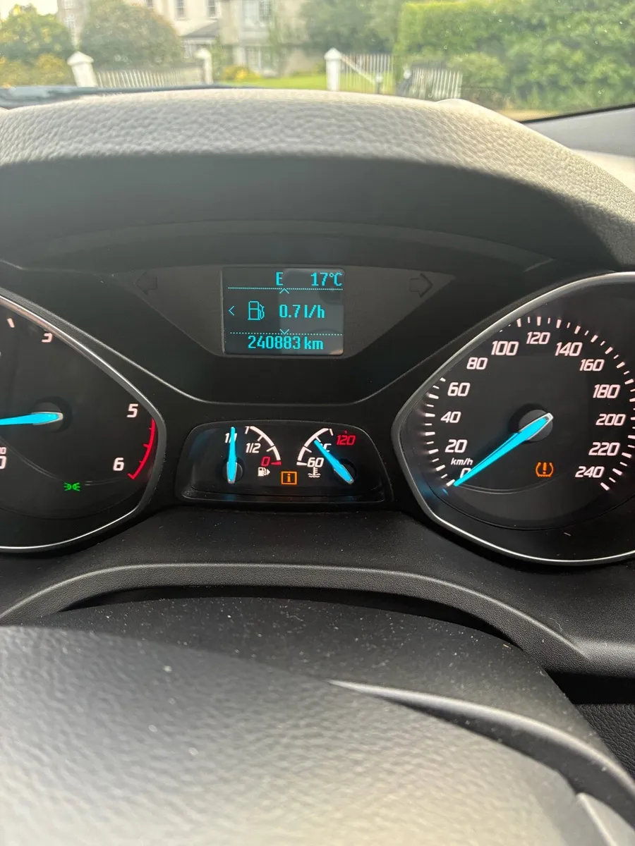 Ford Kuga Zetec Passed cvrt 01/09/2026 - Image 2