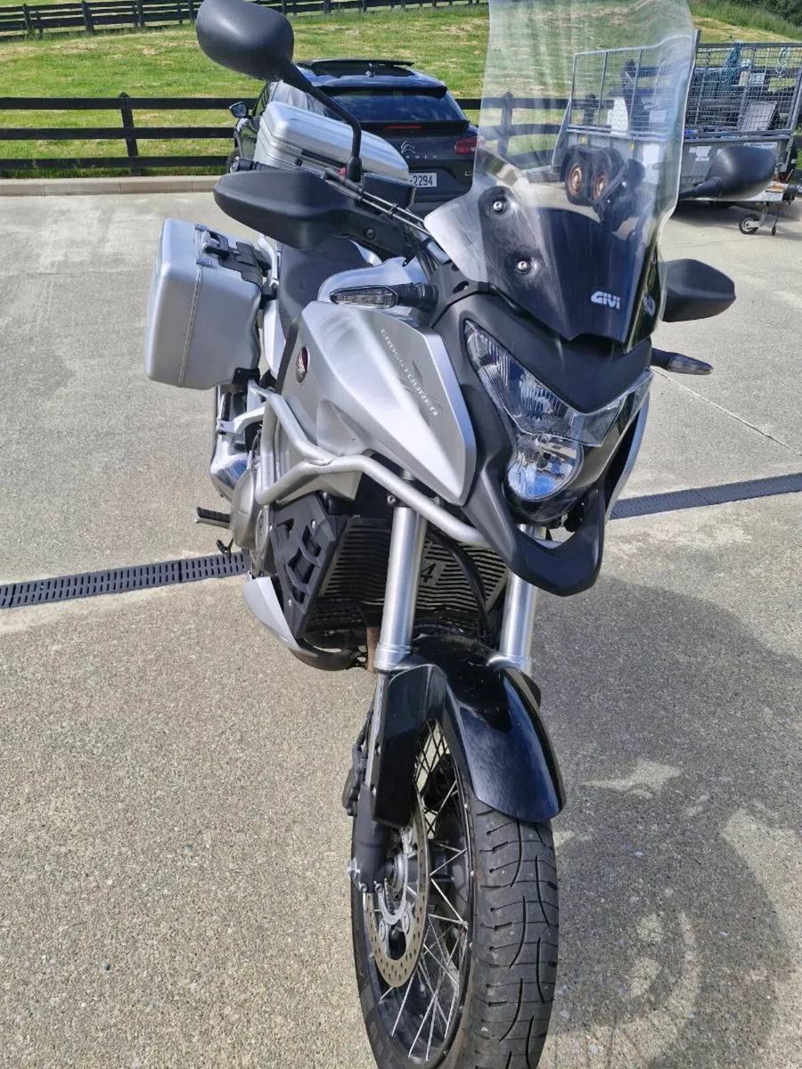 Motorbike - Image 4
