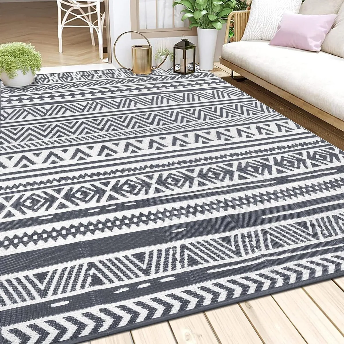 Waterproof Outdoor Rug Reversible Large Straw - Image 3