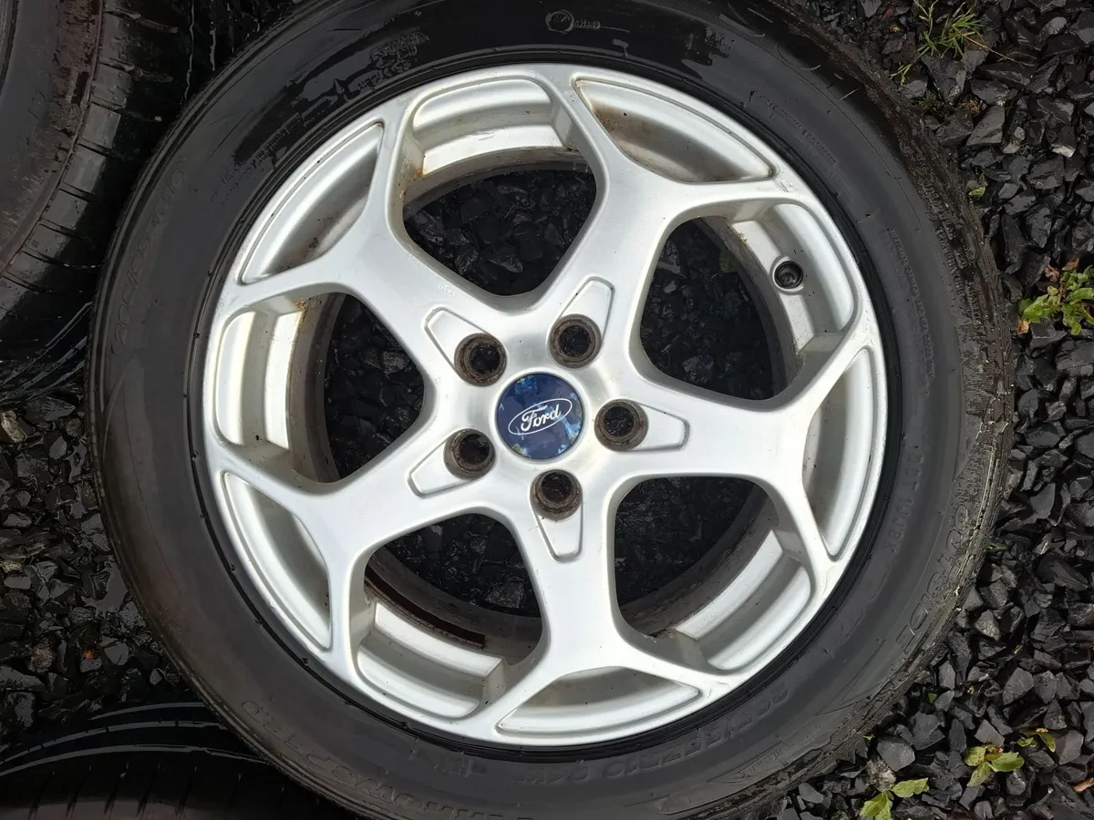 16" Genuine Ford Alloys with tyres - Image 1