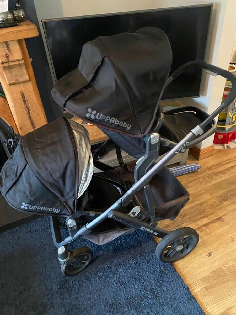 Twin uppababy vista V2 - Image 1
