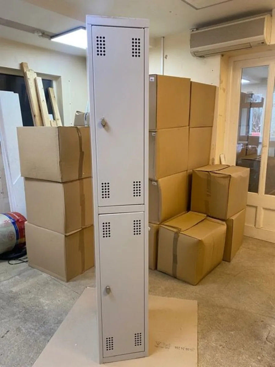 2 and 3 Door Metal lockers - grey - Image 2
