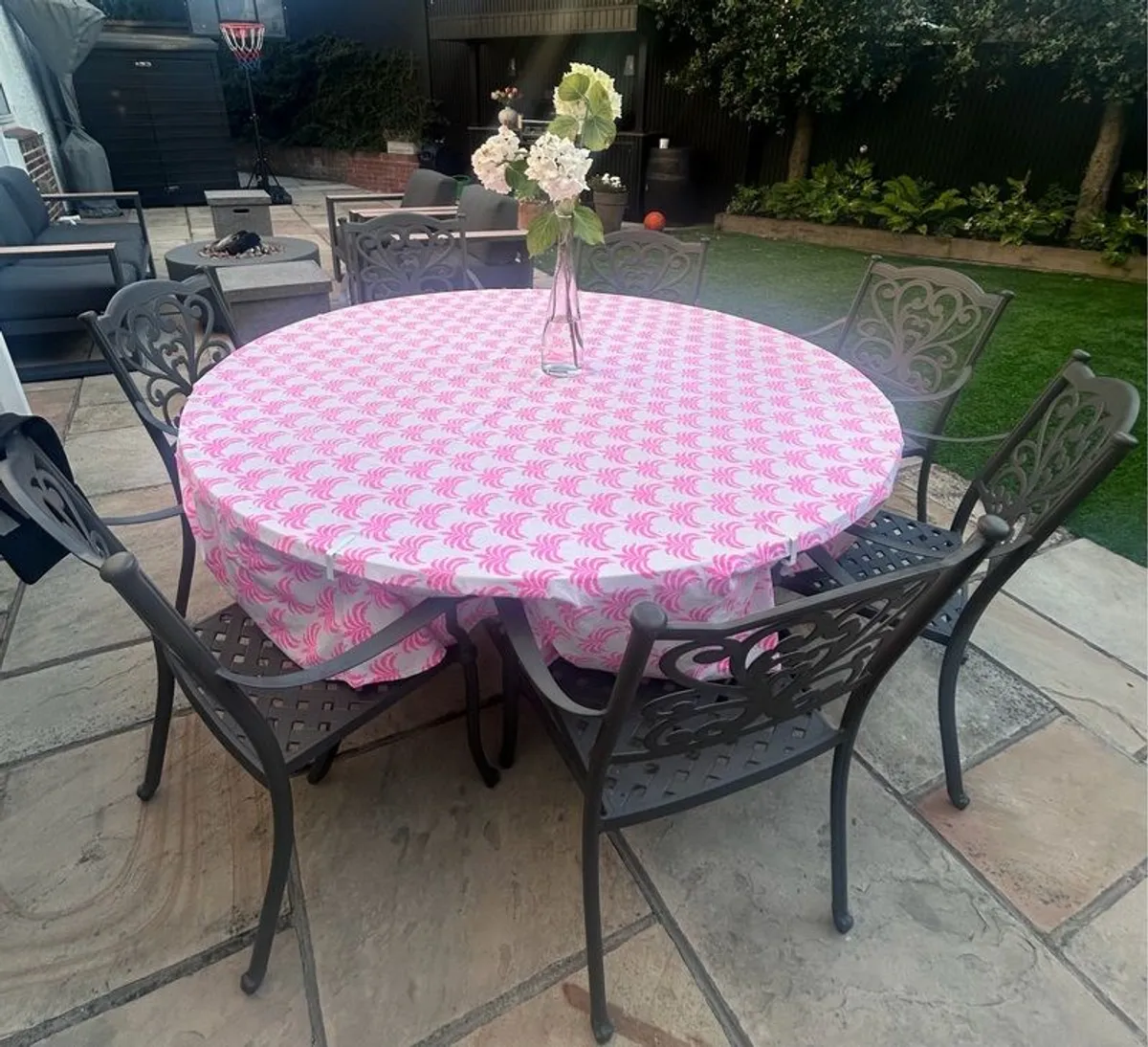 Cast Aluminium Garden Table & Chairs - Image 3