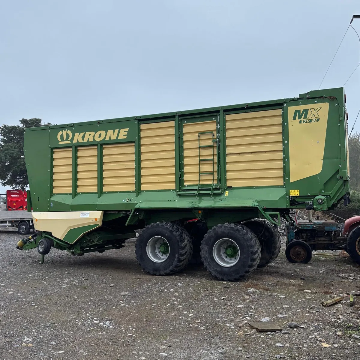 2019 Krone MX 370 Wagon - Image 4