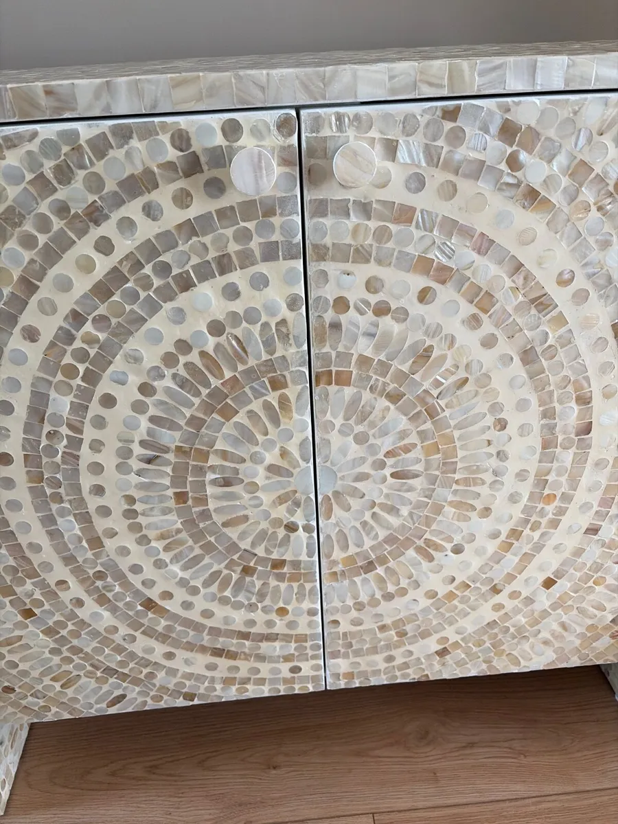 New 2 Door Pearl Cabinet - Image 2