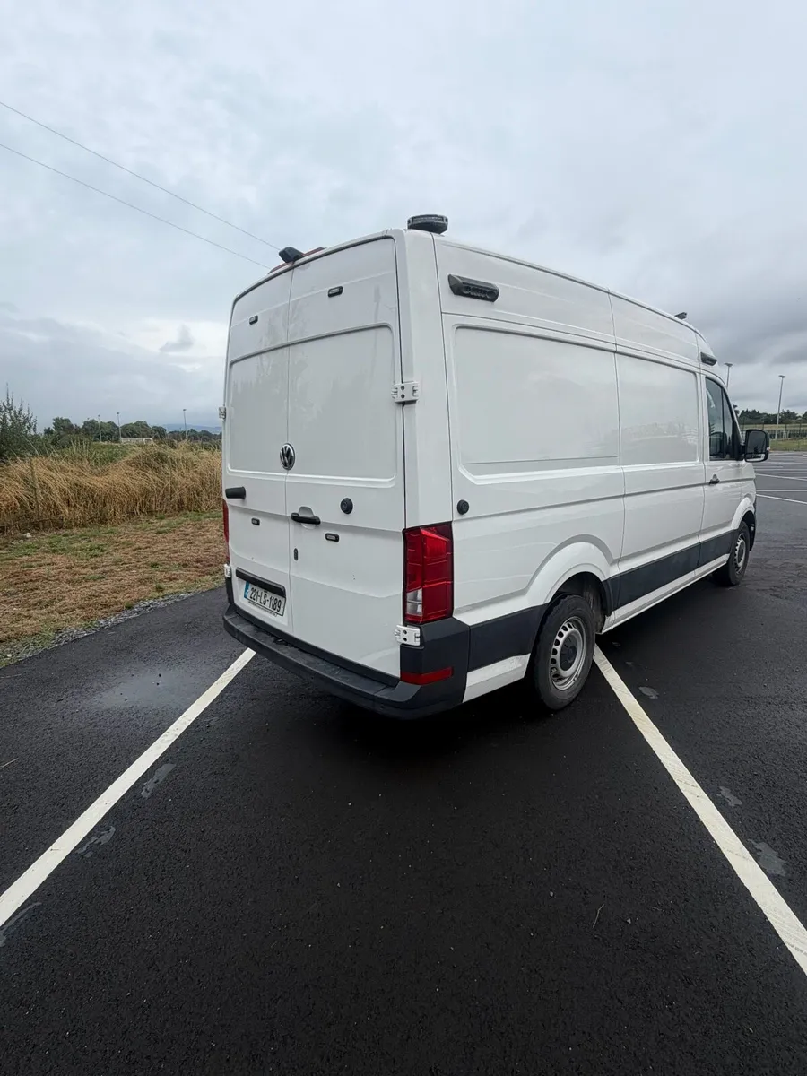 221 Volkswagen Crafter - Image 4