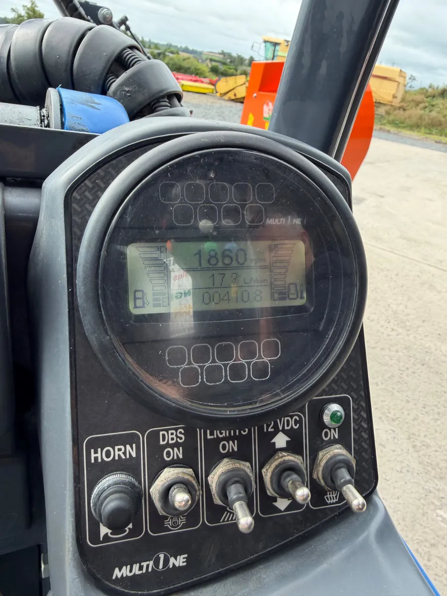 Used MultiOne 5.3K Compact Loader - Image 2