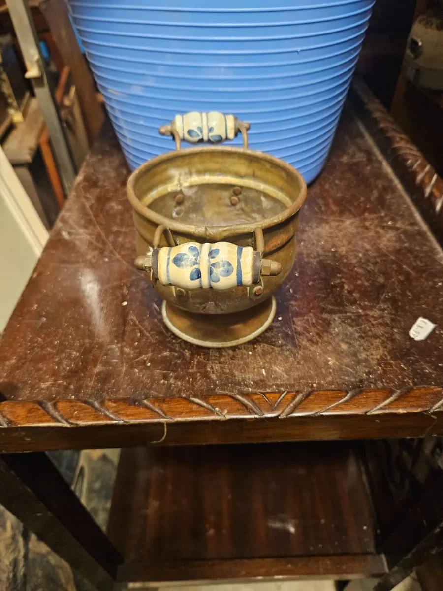 Vintage Brass Pot - Image 4