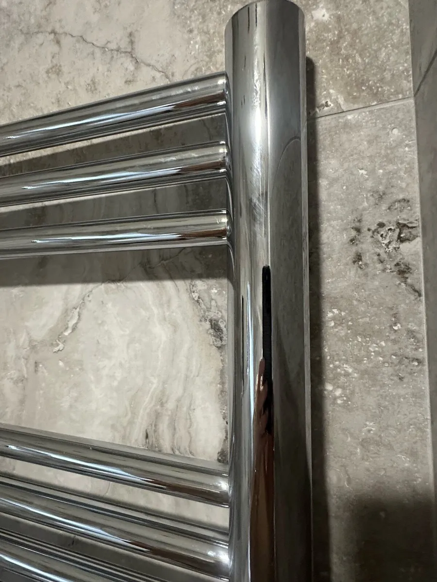Heated Towel Radiator 500 x 800 - Chrome - New - Image 2