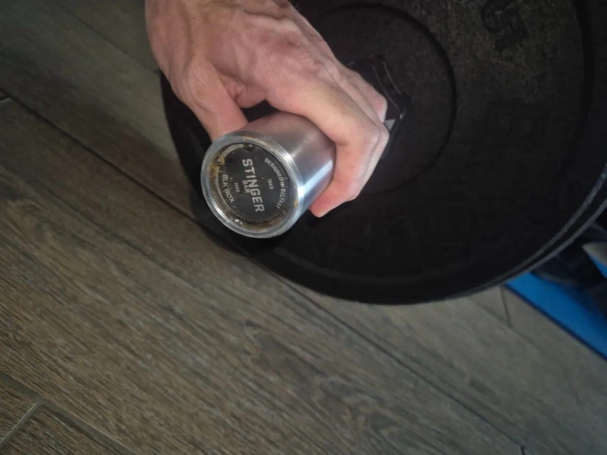 Barbell and plates - Image 3