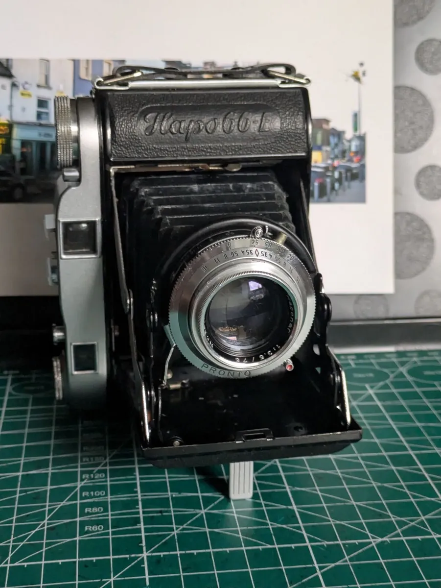 Hapo 66-E medium format rangefinder camera - Image 2