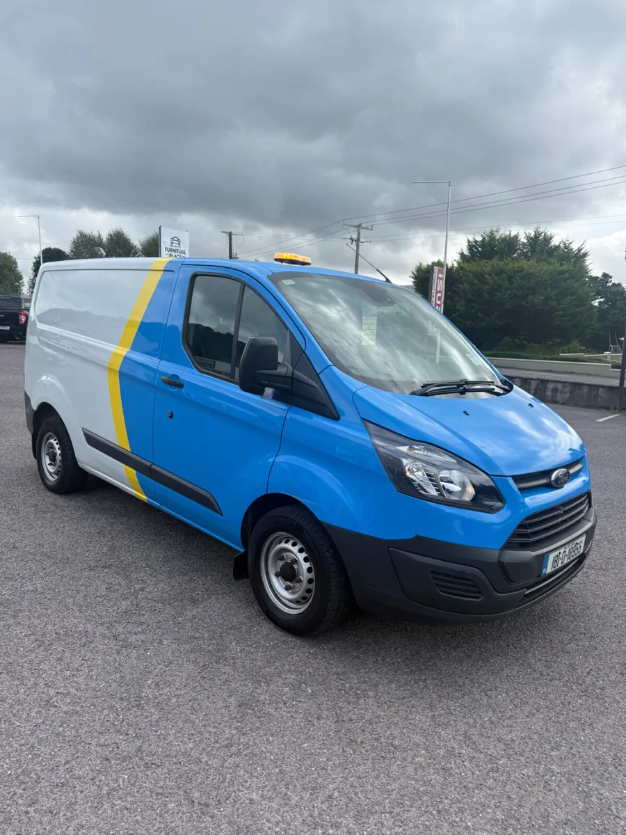 Ford Transit Custom 2018 - Image 2