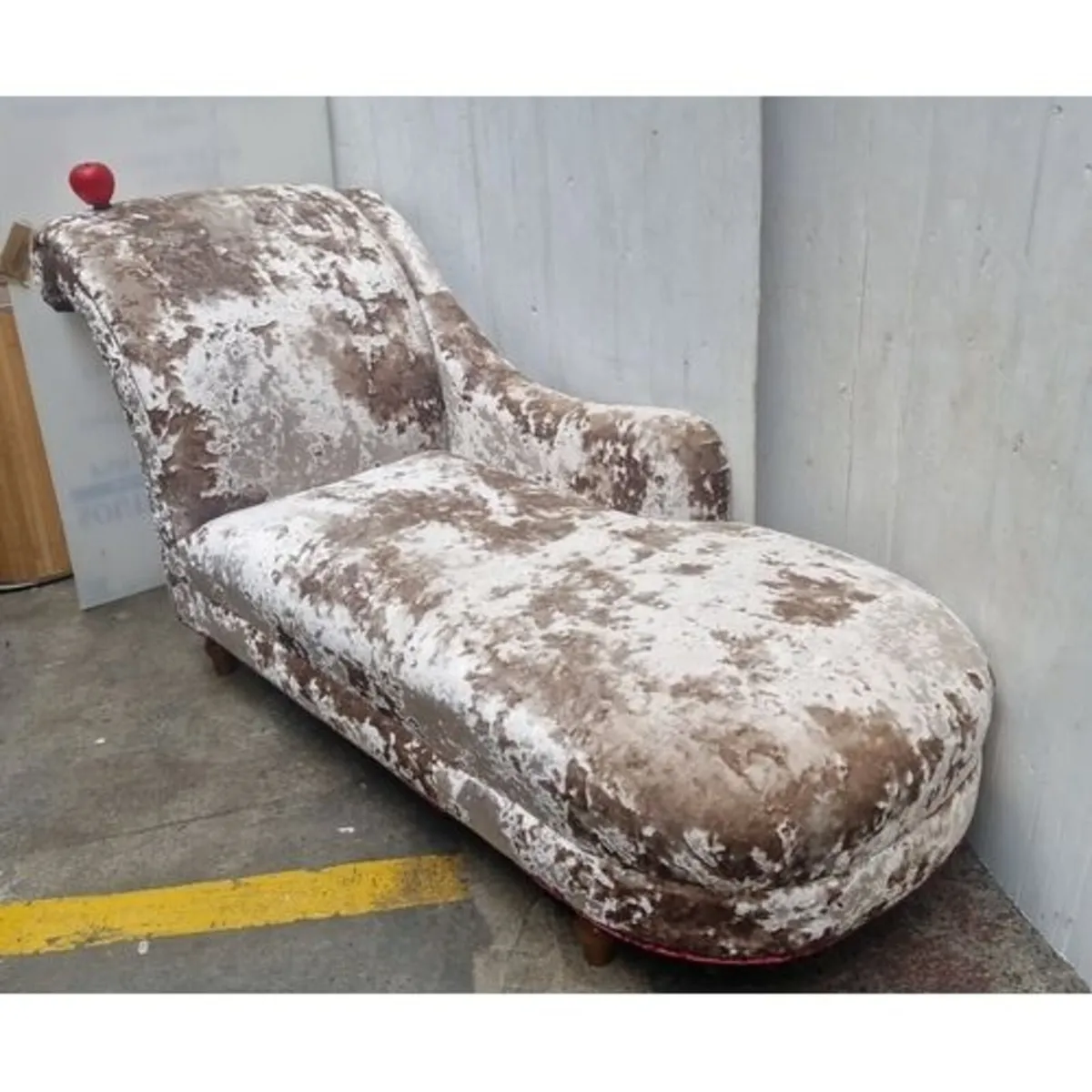 Furniture - Image 4
