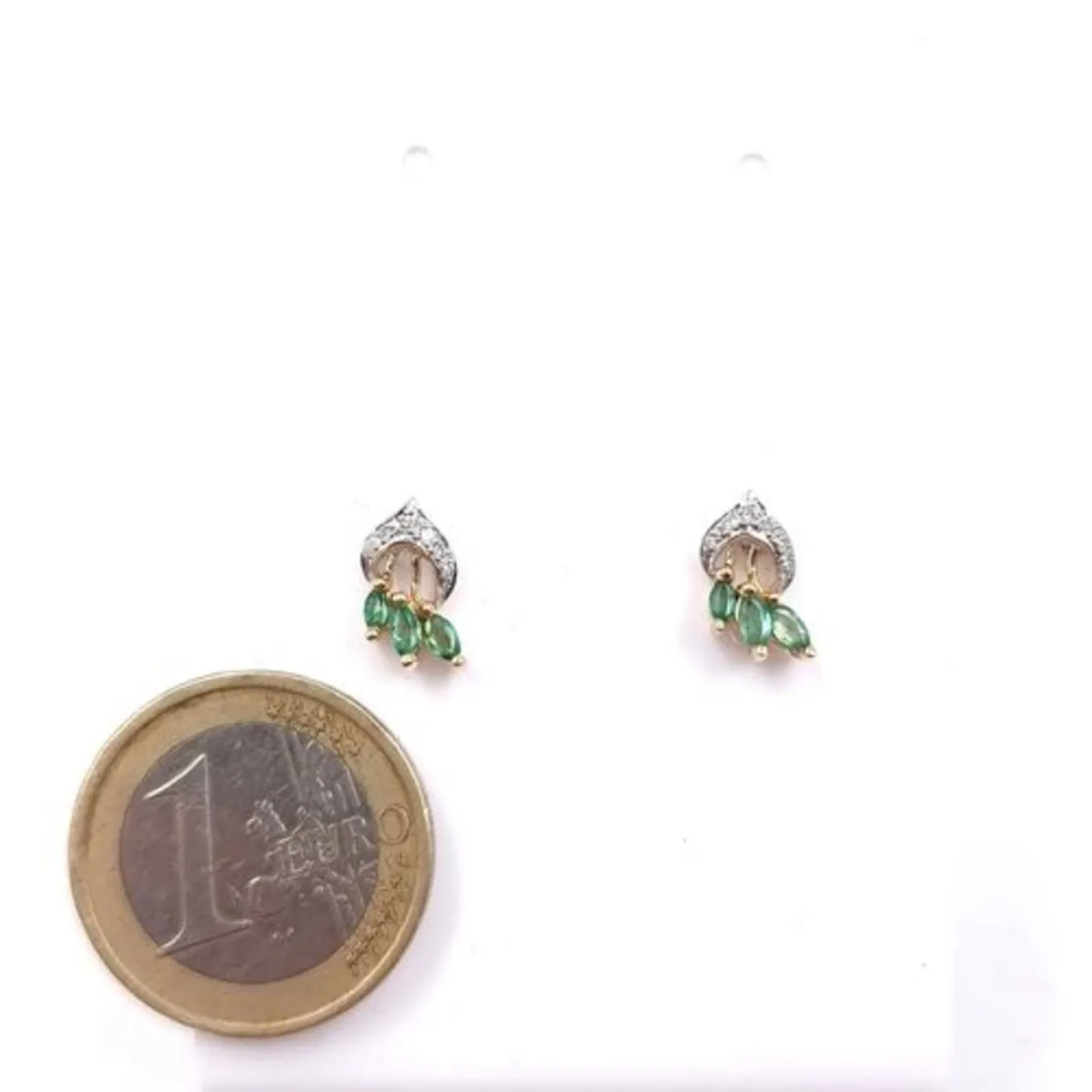 Jewellery - Image 1