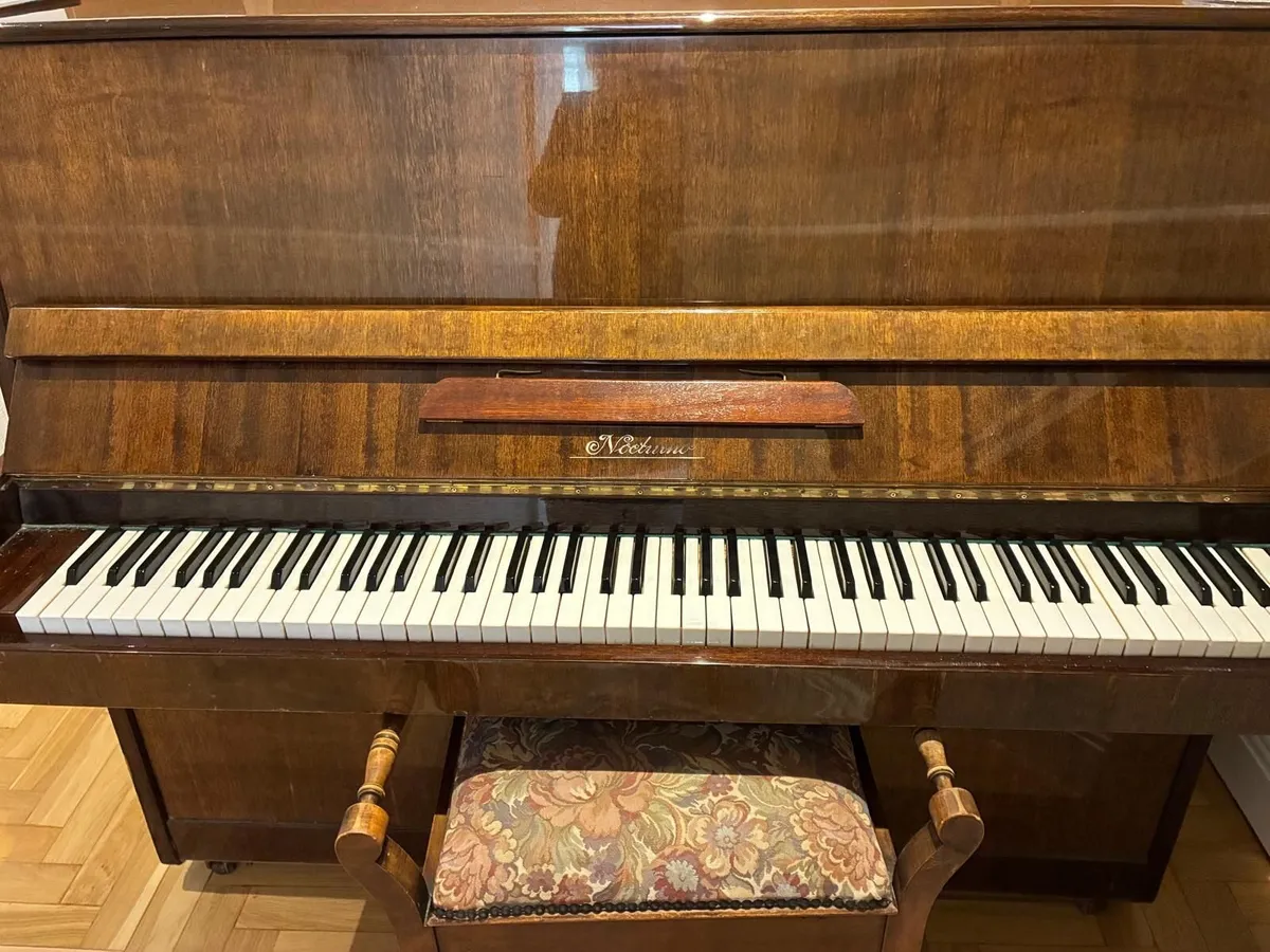 Piano - Image 2