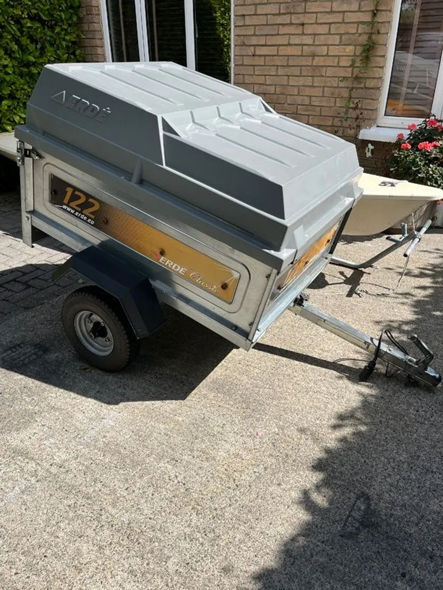 Camping Trailer - Image 1