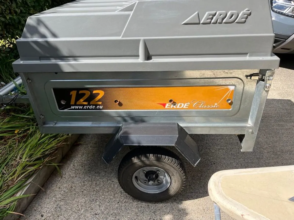 Camping Trailer - Image 4