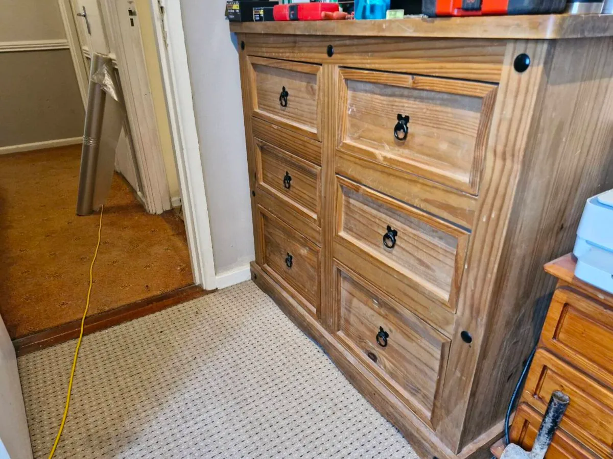 Chest of drawers. - Image 2