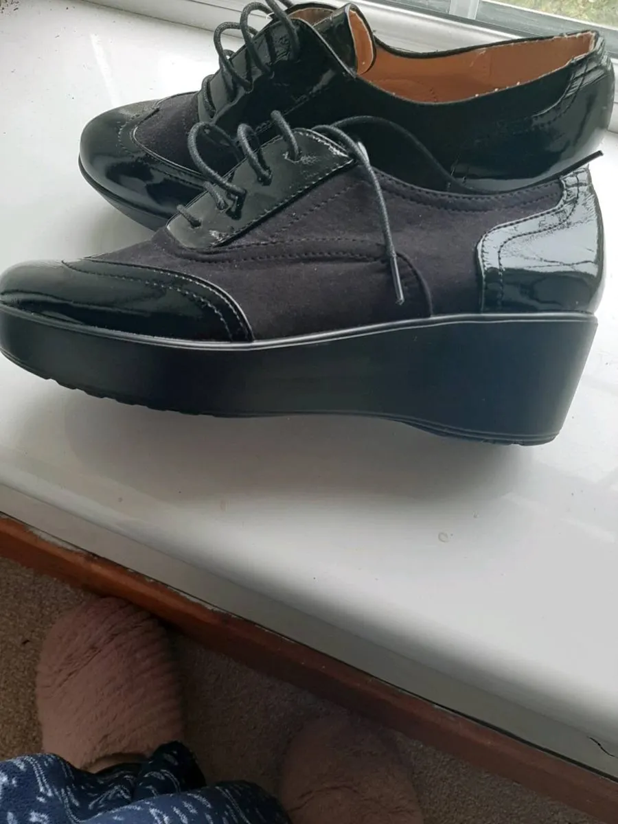 Size 6.5 Women's Shoes - Never Worn - Image 1