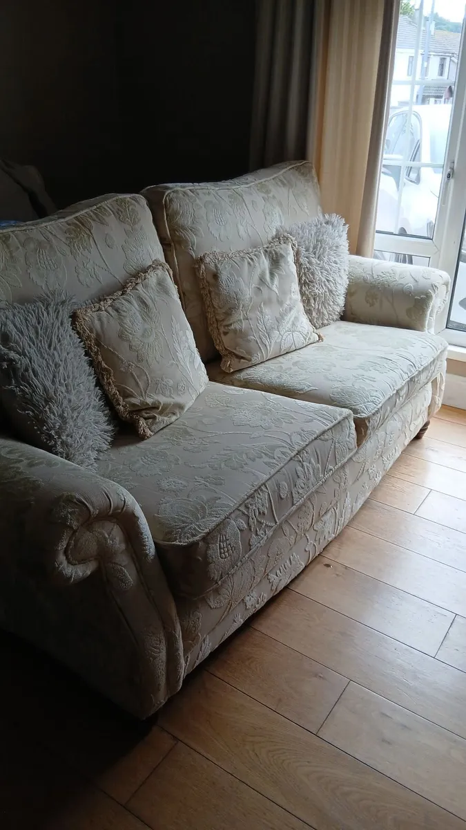Couch & 2 armchairs - Image 2