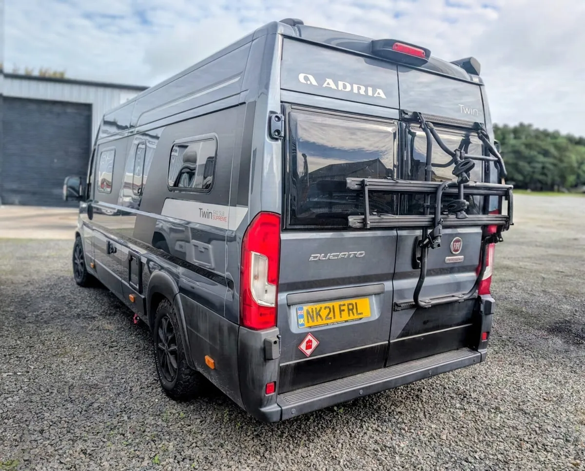 2021 ADRIA TWIN SUPREME 640 SLB - Image 3
