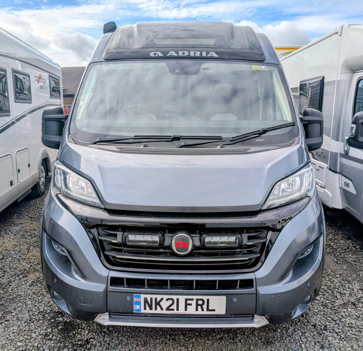 2021 ADRIA TWIN SUPREME 640 SLB - Image 1
