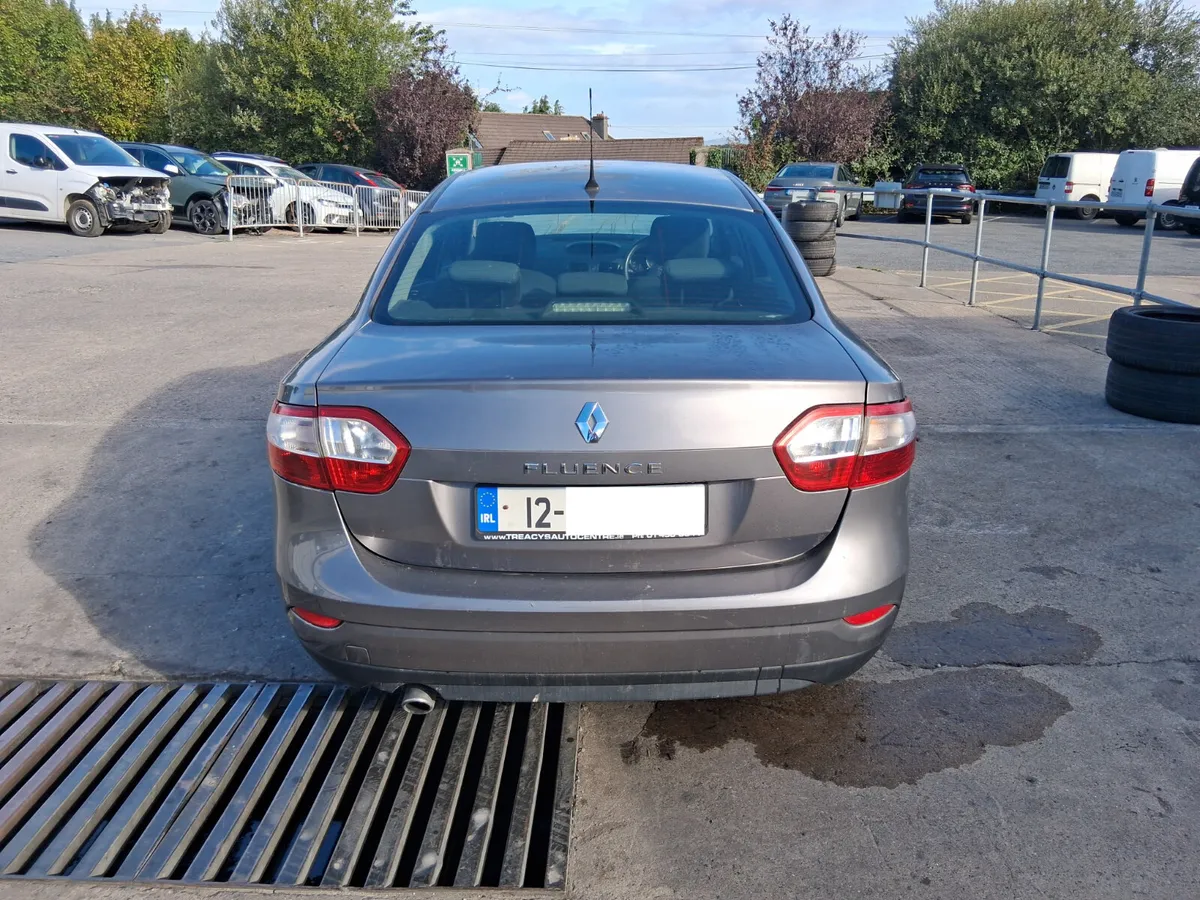 2012 RENAULT FLUENCE  (for parts only) - Image 2