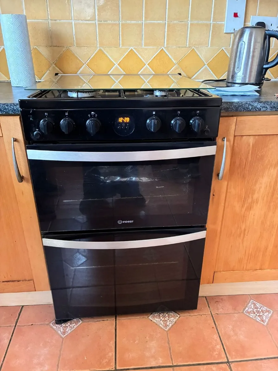 Cooker, Dishwasher, Fridge Freezer - Image 1