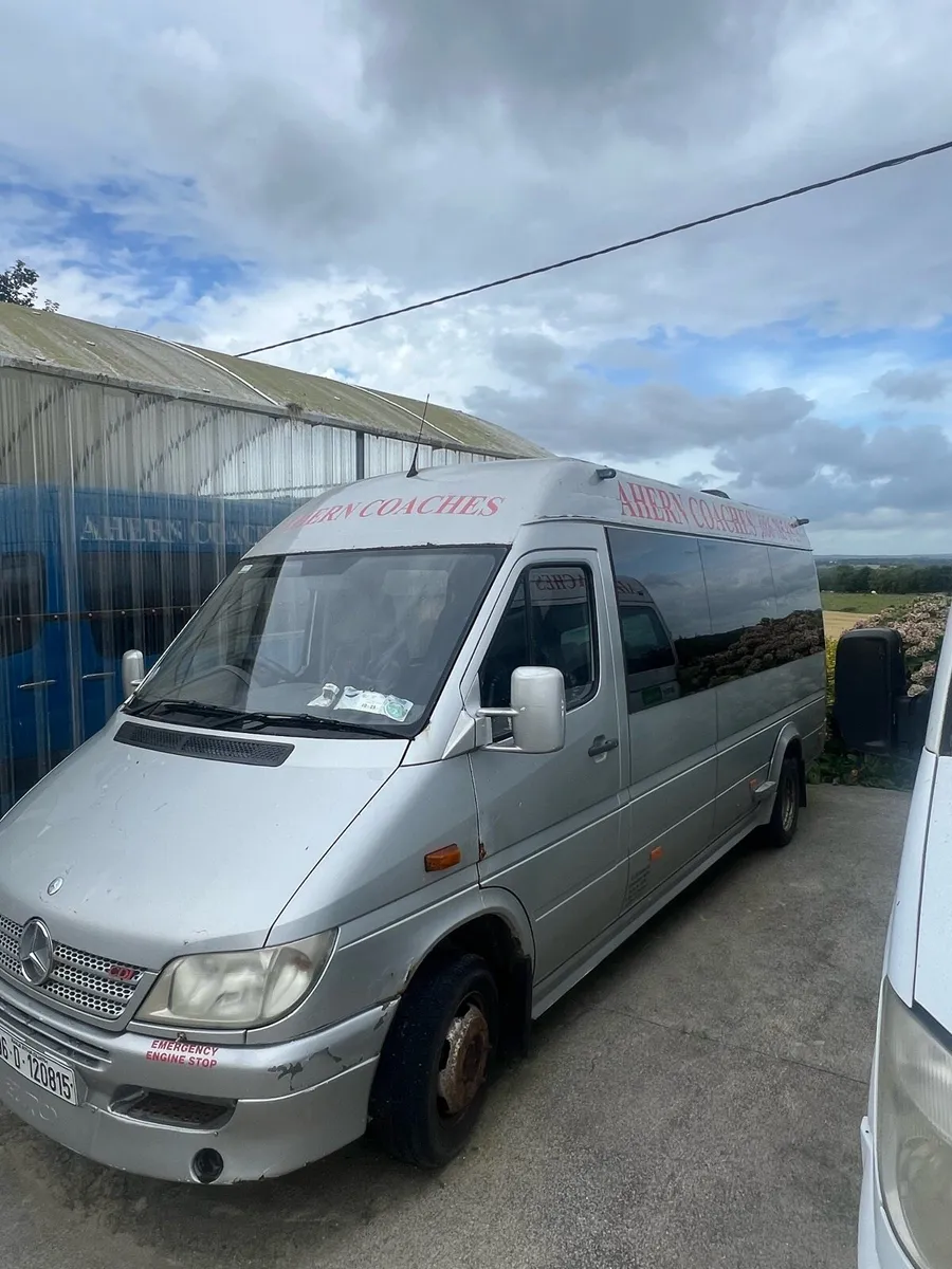 Mercedes Sprinter Mini Bus - Image 2
