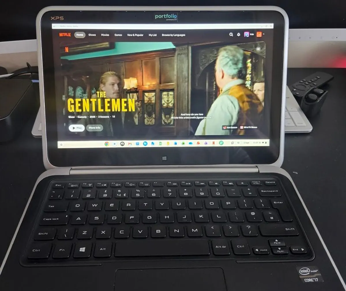 Dell XPS 12 Carbon Fibre Flip-Screen Touch Screen Laptop. i7, 16GB RAM, 256GB SSD, New Battery, ChromeOS Flex. Premium Chromebook Alternative - Image 4