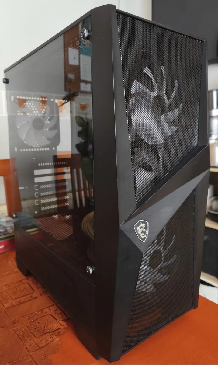 MSI MAG ATX PC Case w/ 4 Fans Tempered Glass - Image 1