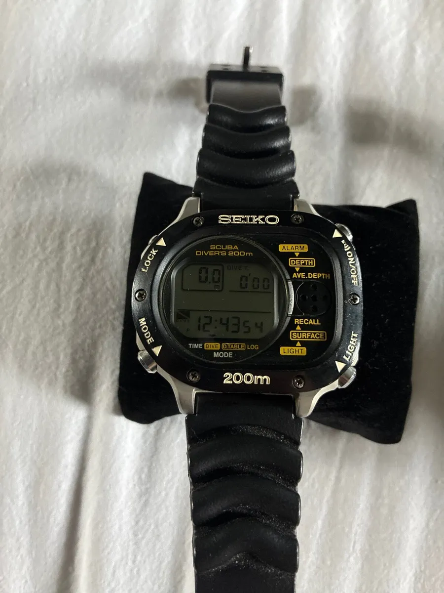 Scuba Divers 200m watch - Image 1