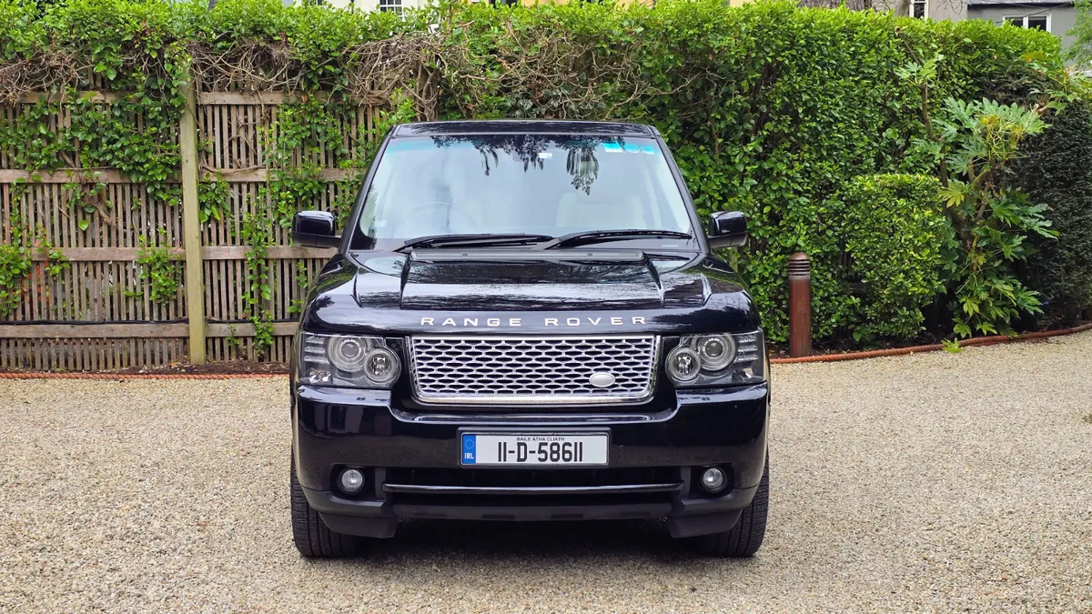 2011 Rover Range 4.4 Diesel €333 Tax to 08/2027 - Image 2