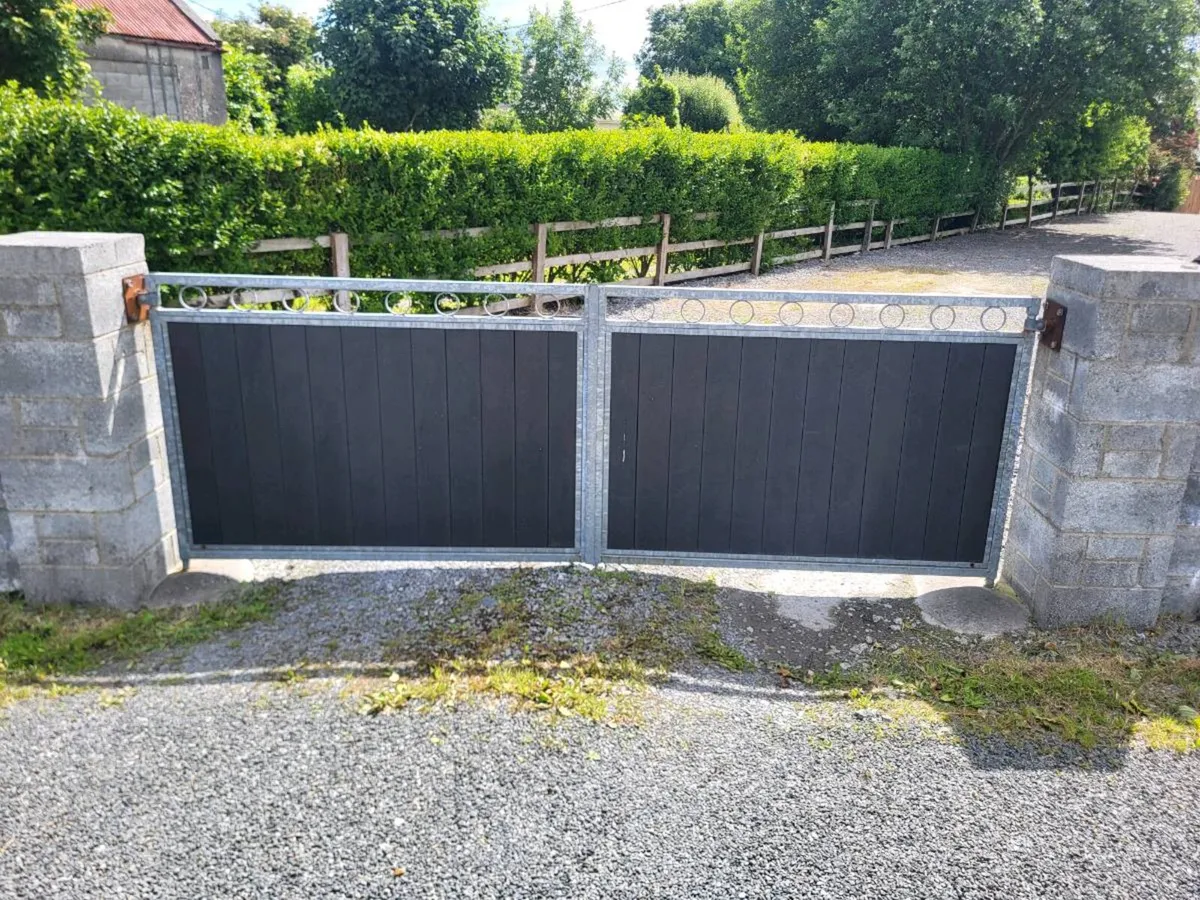 Galvanised gates - Image 1
