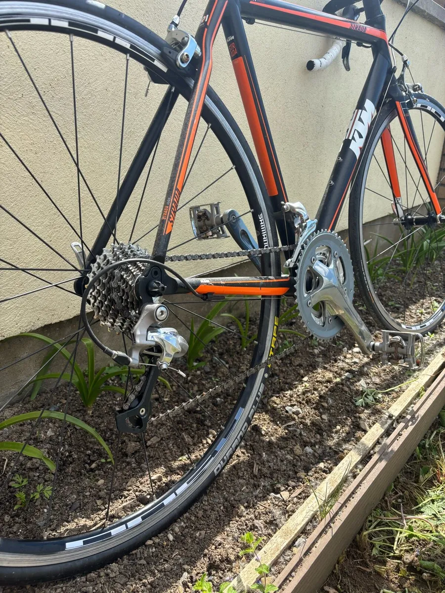 Road bike - Image 4