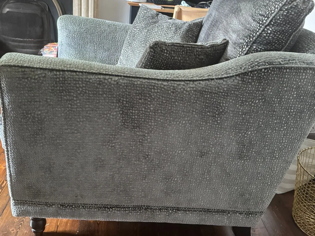 Armchairs - Image 3