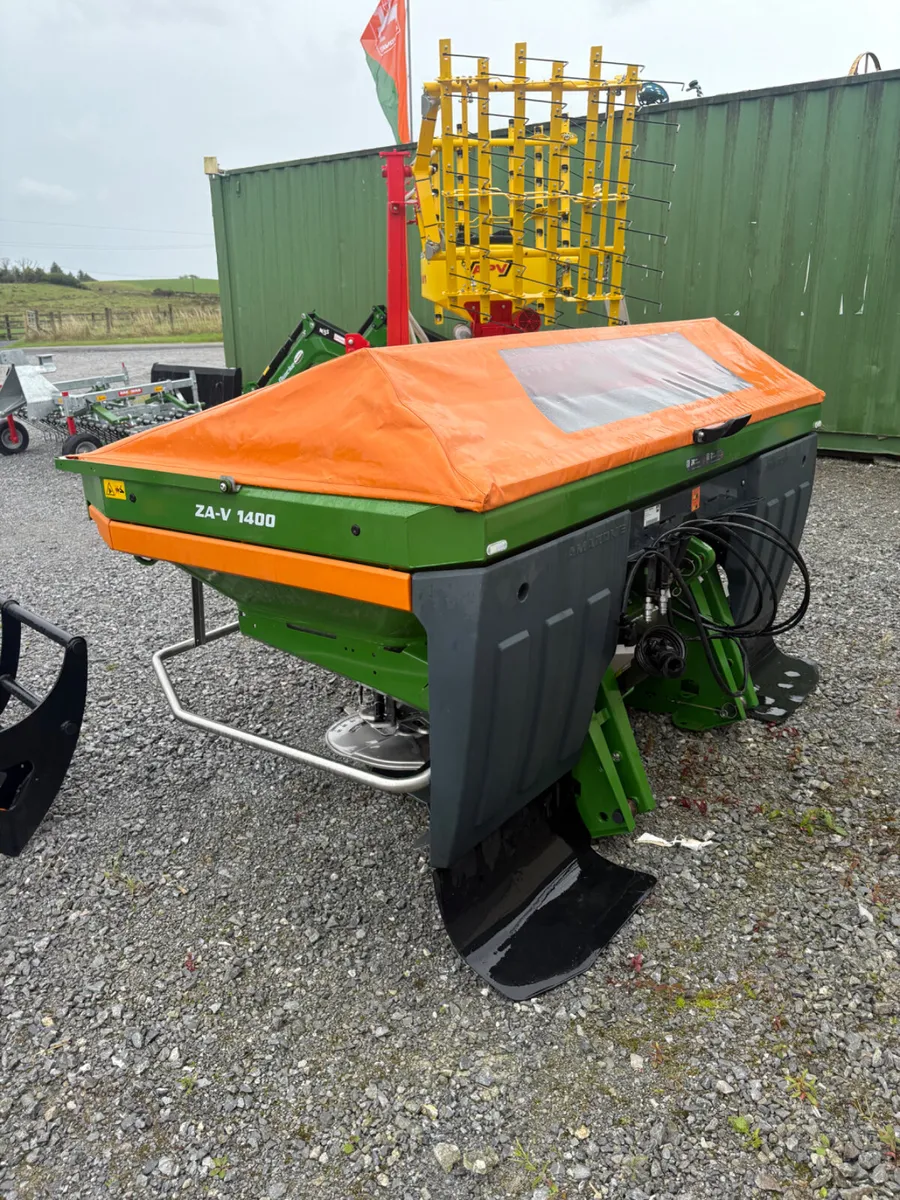 Ex-Demo Amazone ZAV1400 - Image 4
