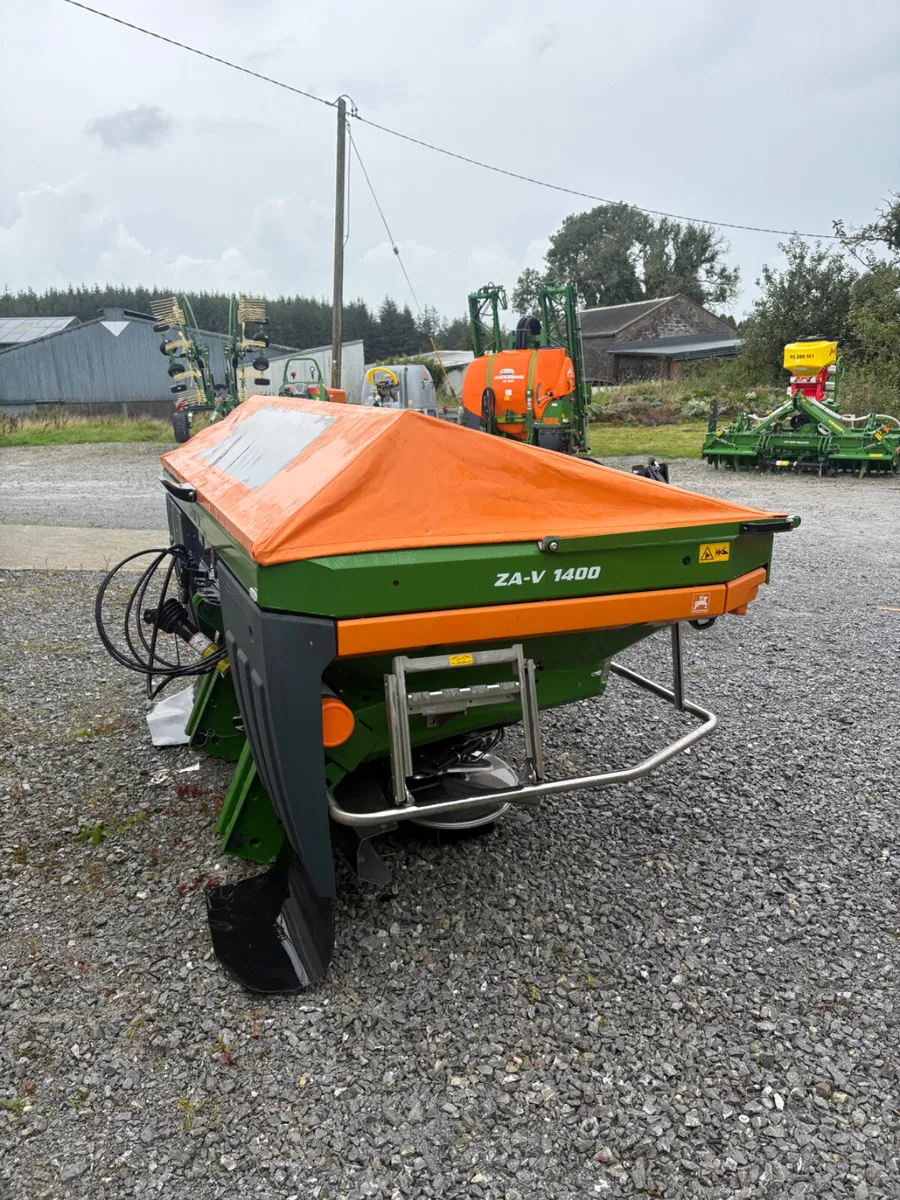 Ex-Demo Amazone ZAV1400 - Image 3