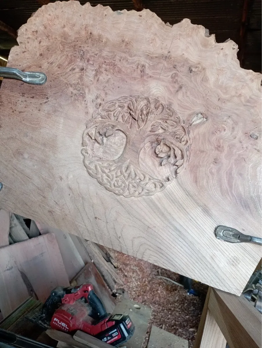 Chainsaw carvings - Image 4